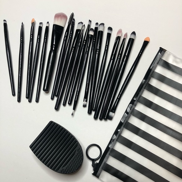 Other - Eye Makeup Brush Set